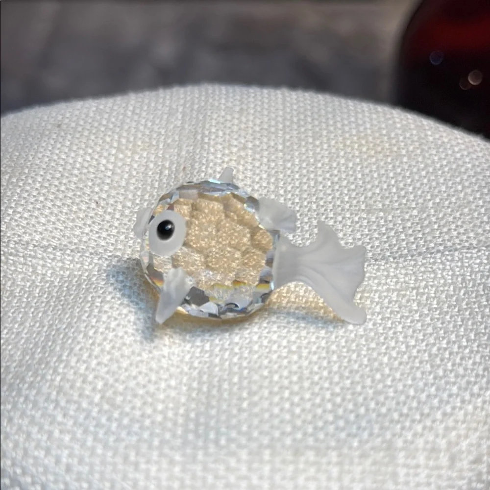 SWAROVSKI BLOWFISH 🐡 MINI ~ South Sea Collection 1 1/4” Boxed